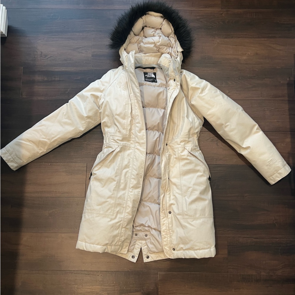 Women’s extra small north face parka